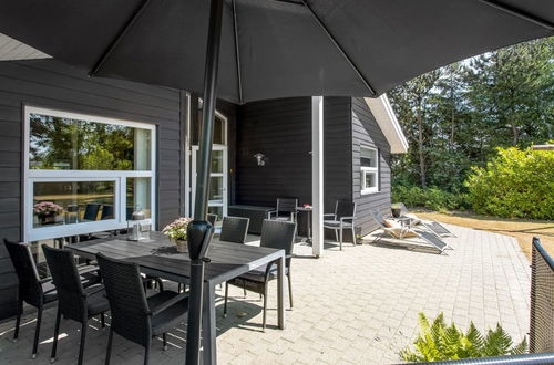 Foto 8 - Casa de 3 quartos em Oksbøl com terraço e banheira de hidromassagem