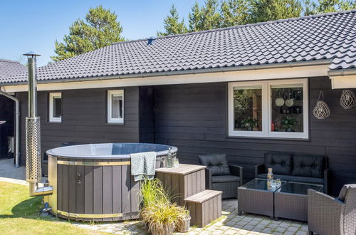Foto 25 - Casa de 3 quartos em Oksbøl com terraço e banheira de hidromassagem