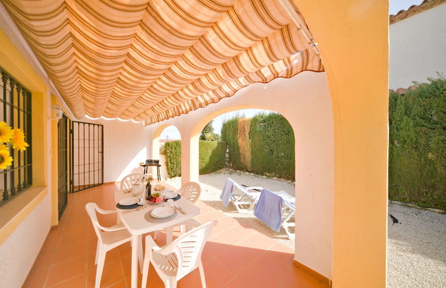 Casa de 4 quartos em Calp com piscina e terraço - Foto 24