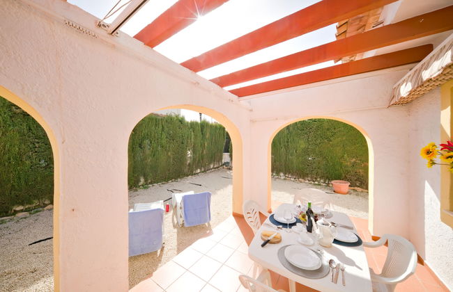 Casa de 4 quartos em Calp com piscina e terraço - Foto 22
