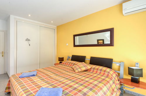 Photo 29 - 4 bedroom House in Castelló d'Empúries with private pool and garden