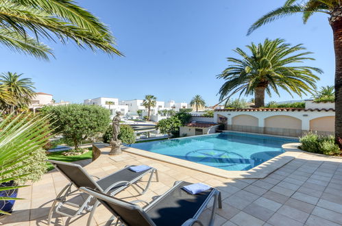 Foto 46 - Casa de 4 quartos em Castelló d'Empúries com piscina privada e jardim