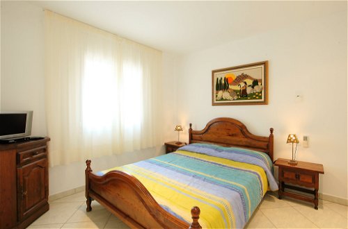Foto 17 - Haus mit 4 Schlafzimmern in Castelló d'Empúries mit privater pool und blick aufs meer