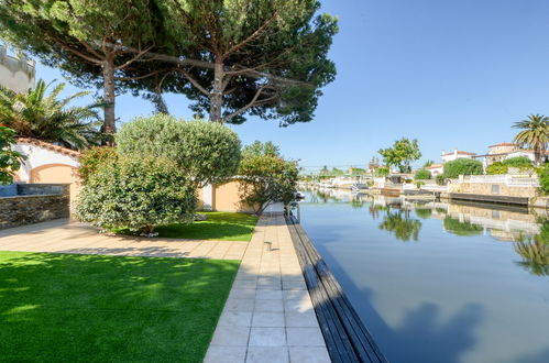 Photo 42 - Maison de 4 chambres à Castelló d'Empúries avec piscine privée et jardin