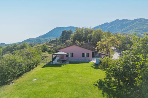 Foto 2 - Casa de 3 quartos em Maissana com jardim e terraço