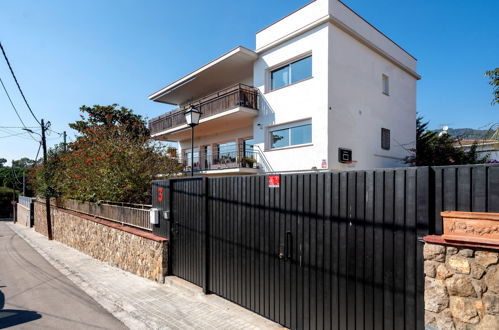 Photo 29 - Appartement de 3 chambres à Premià de Dalt avec terrasse et vues à la mer