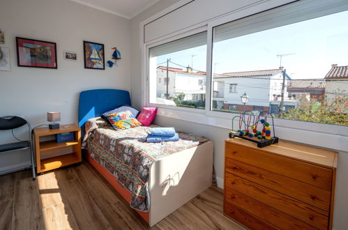 Foto 23 - Apartamento de 3 quartos em Premià de Dalt com terraço e vistas do mar