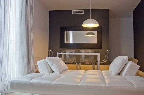 Photo 13 - Elvira Suites