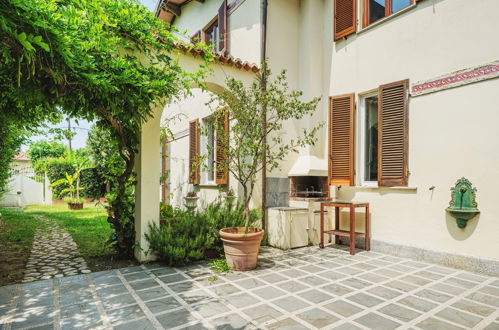 Photo 34 - 4 bedroom House in Pietrasanta with garden