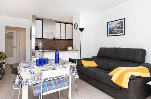 Foto 4 - Apartamento de 2 quartos em Salou com piscina e jardim