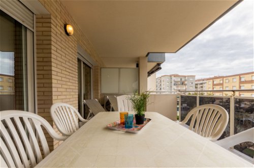 Foto 20 - Appartamento con 2 camere da letto a Vila-seca con piscina e vista mare