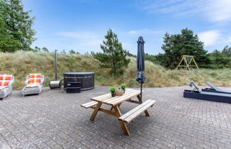 Photo 2 - Maison de 3 chambres à Blåvand avec terrasse et bain à remous