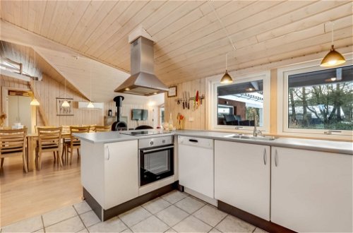 Foto 9 - Casa con 4 camere da letto a Harboøre con terrazza e sauna