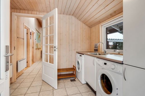 Foto 15 - Haus mit 4 Schlafzimmern in Harboøre mit terrasse und sauna