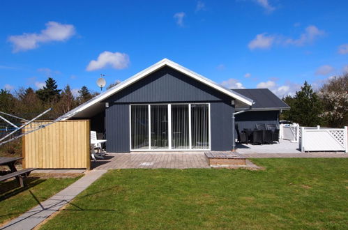 Foto 20 - Casa de 3 quartos em Blåvand com terraço e sauna