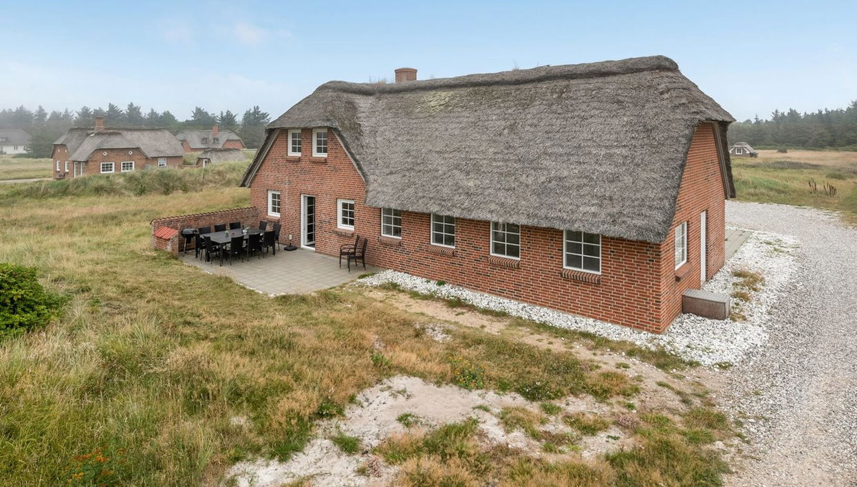 Casa de 6 quartos em Ulfborg com piscina privada e terraço - Foto 1