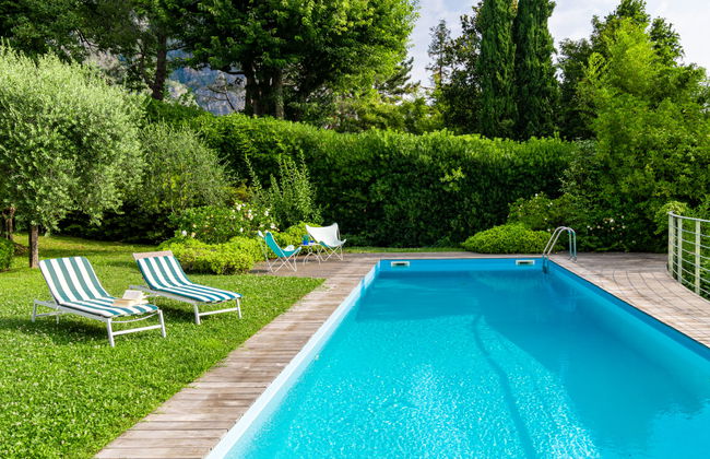 Casa de 2 quartos em Griante com piscina privada e jardim - Foto 39