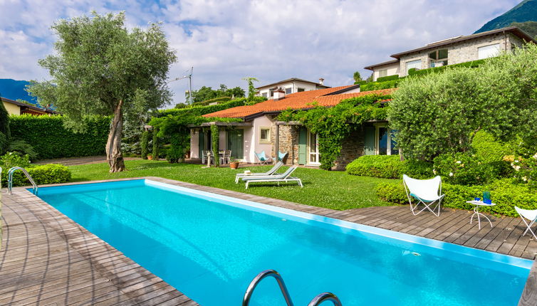 Foto 1 - Casa de 2 quartos em Griante com piscina privada e vista para a montanha