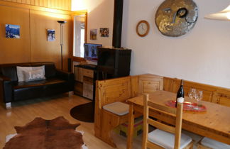 Foto 2 - Apartamento de 3 quartos em Grindelwald