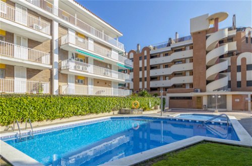 Foto 2 - Apartment mit 2 Schlafzimmern in Torredembarra mit schwimmbad und blick aufs meer