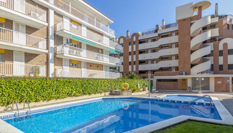 Foto 1 - Apartamento de 2 habitaciones en Torredembarra con piscina y vistas al mar