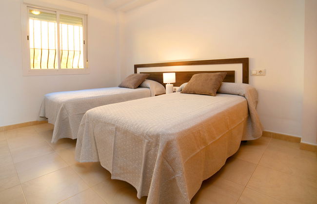 Casa de 4 quartos em Jalón com piscina e jardim - Foto 12