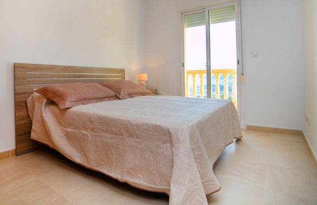 Casa de 4 quartos em Jalón com piscina e jardim - Foto 5