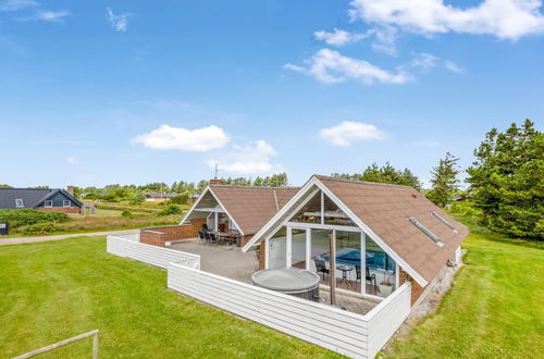 Foto 1 - Casa de 4 quartos em Ringkøbing com piscina privada e terraço