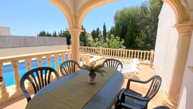 Casa de 4 quartos em Jávea com piscina privada e jardim - Foto 2