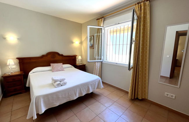 4 bedroom House in Jávea with private pool and garden - Photo 9