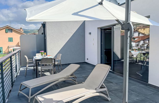 Apartamento de 1 quarto em Imperia com piscina e jardim - Foto 8