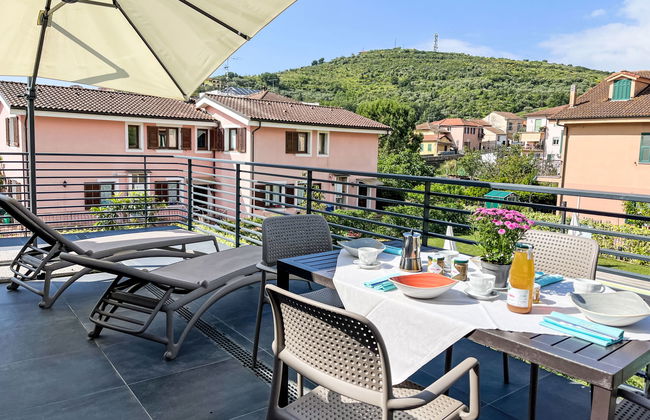 Apartamento de 1 quarto em Imperia com piscina e jardim - Foto 32