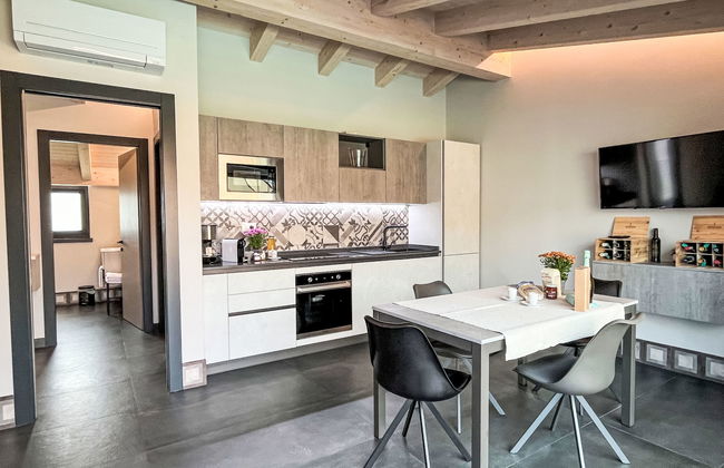 Apartamento de 1 quarto em Imperia com piscina e jardim - Foto 9