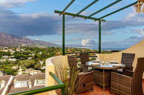 Foto 2 - Apartamento de 2 quartos em Marbella com piscina e vistas do mar