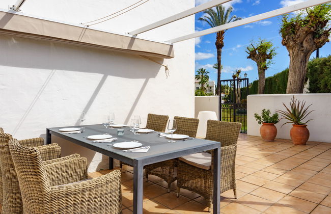 Apartamento de 4 quartos em Estepona com piscina e terraço - Foto 12
