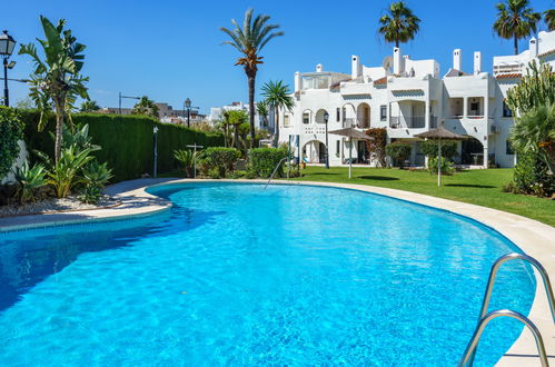 Photo 30 - Appartement de 4 chambres à Estepona avec piscine et vues à la mer