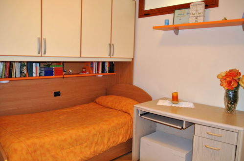 Foto 12 - Apartment mit 2 Schlafzimmern in Spigno Saturnia mit garten und blick aufs meer