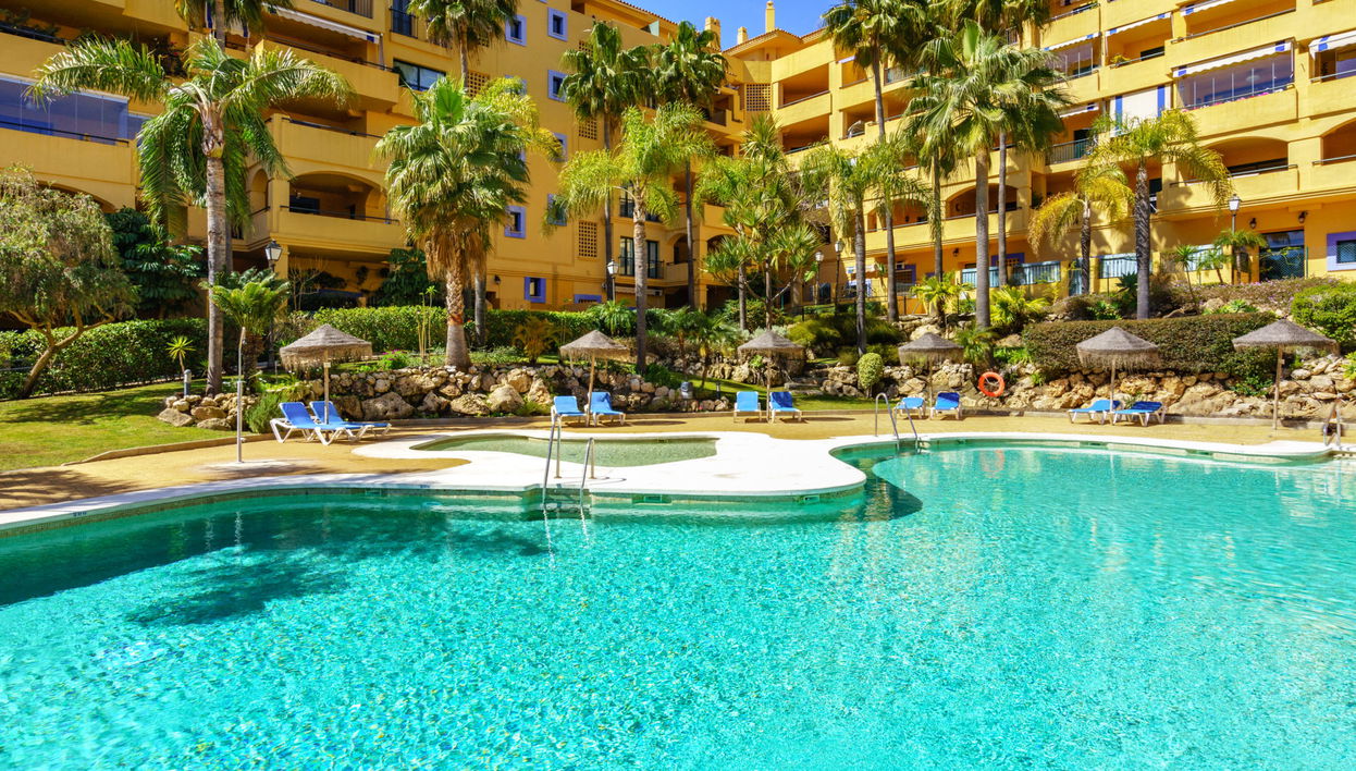 Appartement de 3 chambres à Marbella avec piscine et terrasse - Photo 1