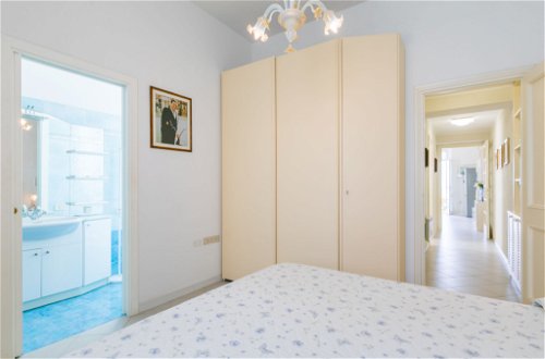 Foto 14 - Apartamento de 2 quartos em San Vincenzo com terraço e vistas do mar