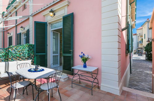 Foto 5 - Apartamento de 2 quartos em San Vincenzo com jardim e terraço