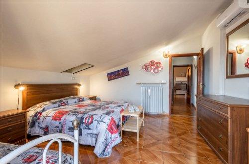 Foto 14 - Apartamento de 1 habitación en Agliano Terme con jardín y terraza