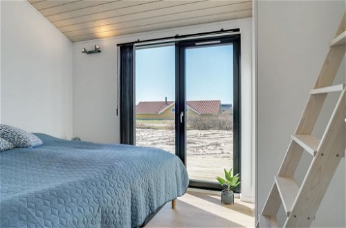 Foto 19 - Casa de 4 habitaciones en Klitmøller con terraza y sauna