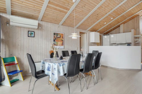 Photo 7 - 4 bedroom House in Hvide Sande with terrace and sauna