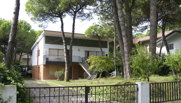 Foto 1 - Appartamento con 2 camere da letto a Lignano Sabbiadoro con terrazza e vista mare