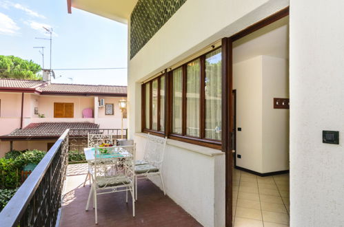 Foto 25 - Apartment mit 2 Schlafzimmern in Lignano Sabbiadoro mit terrasse und blick aufs meer