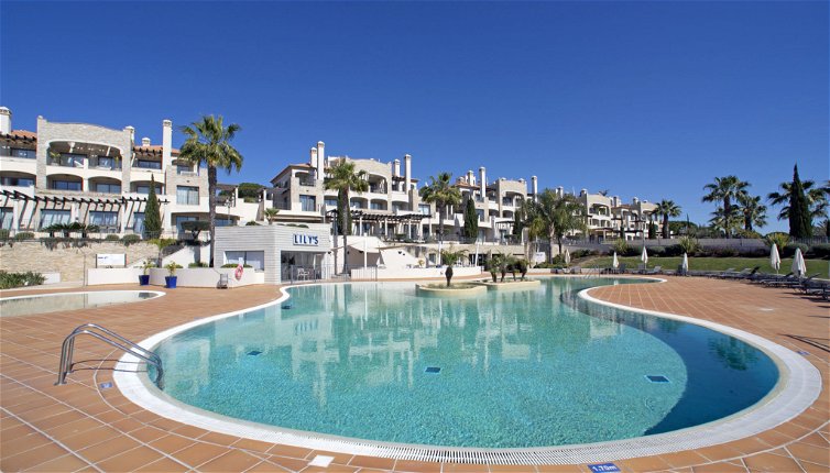 Foto 1 - Apartamento de 2 quartos em Loulé com piscina e vistas do mar