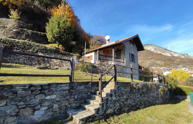 Casa de 2 quartos em Pianello del Lario com jardim e terraço - Foto 1