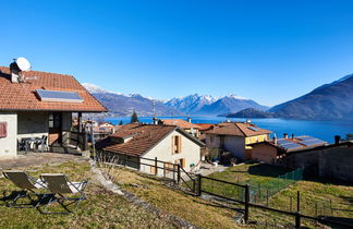 Photo 3 - Maison de 1 chambre à Pianello del Lario avec terrasse et vues sur la montagne