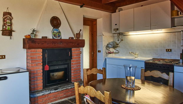 Haus mit 2 Schlafzimmern in Pianello del Lario mit garten und terrasse - Foto 4
