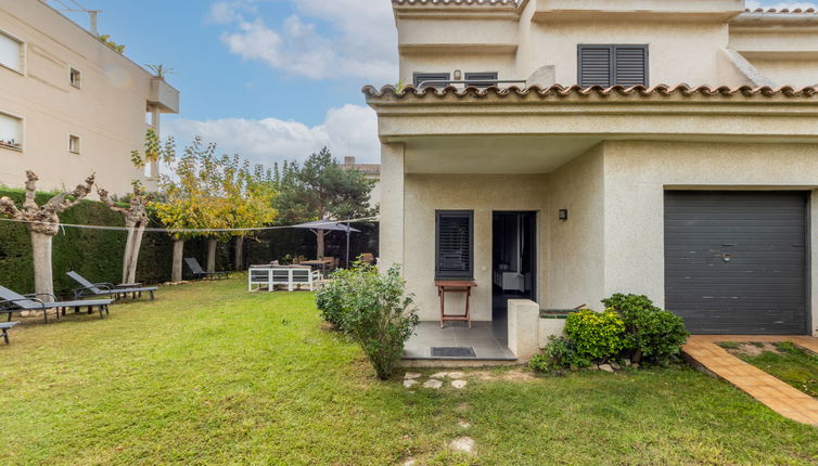 Foto 1 - Casa de 4 habitaciones en Cambrils con jardín y terraza